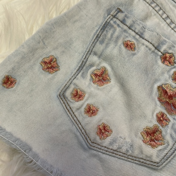 Floral Light Blue Denim Jean Shorts - Picture 4 of 8